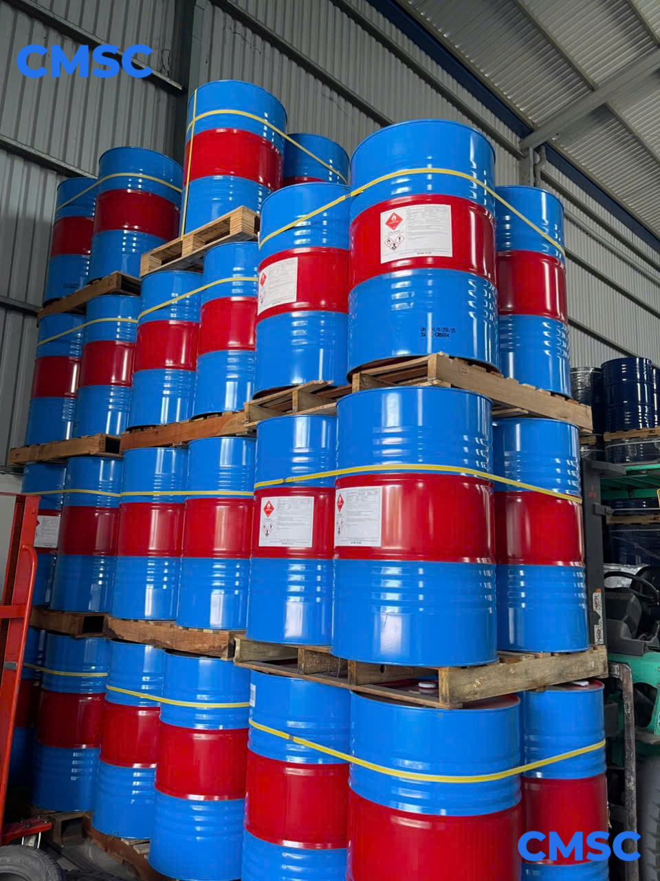 Khám Phá PM Solvent: Bí Quyết Tăng Hiệu Suất cho Sơn, Mực In và Hơn Thế Nữa!